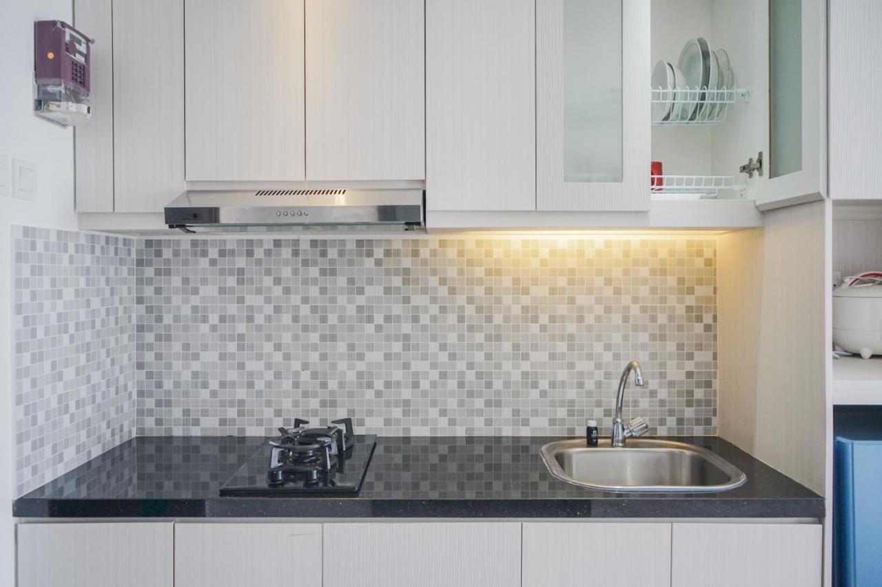 Cozy And Best View Studio Casa De Parco Apartment By Travelio Tangerang Exteriör bild