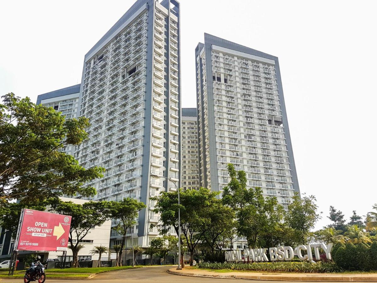 Cozy And Best View Studio Casa De Parco Apartment By Travelio Tangerang Exteriör bild