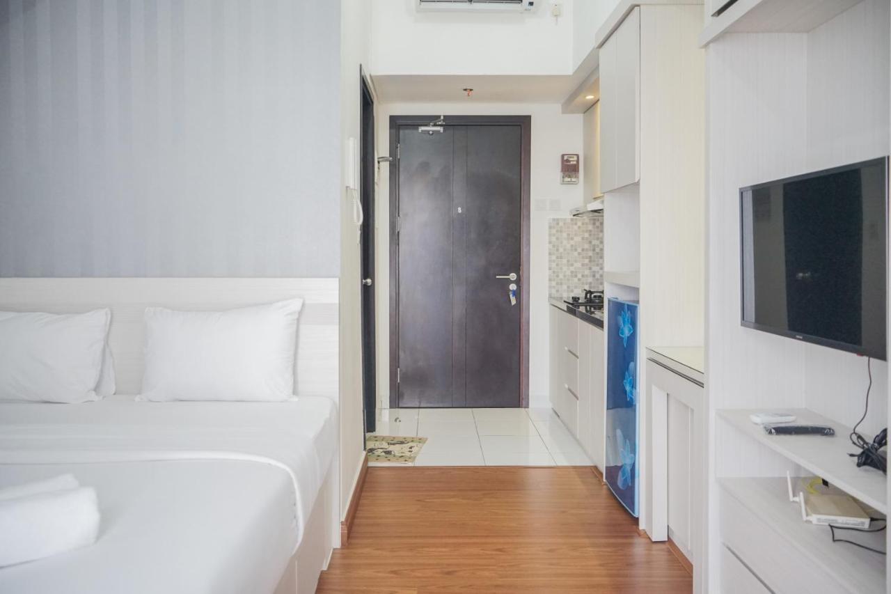 Cozy And Best View Studio Casa De Parco Apartment By Travelio Tangerang Exteriör bild